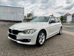 Weiß Gebraucht 2013 BMW 320 Limousine | 8.499 € (Guter Preis)