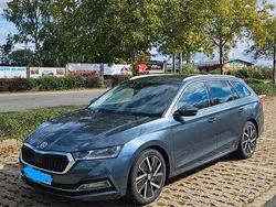 Grau Gebraucht 2020 Skoda Octavia Style Kombi | 22.999 € (Fairer Preis)