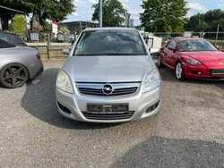 Starsilber iii m2 Gebraucht 2009 Opel Zafira Edition Van / Kleinbus | 1.100 € (Superpreis)
