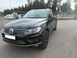 Schwarz Gebraucht 2017 VW Touareg Executive SUV | 36.900 €