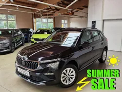 Schwarzmagic perleffekt Gebraucht 2024 Skoda Kamiq Selection SUV | 22.490 € (Etwas zu teuer)