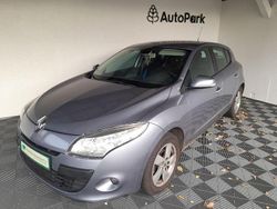 Blau Gebraucht 2010 Renault Mégane III Dynamique Limousine | 2.950 € (Superpreis)