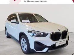 Alpinweiß Gebraucht 2020 BMW X1 Advantage SUV | 21.390 € (Guter Preis)