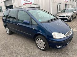Blau Gebraucht 2005 Ford Galaxy Ghia Van / Kleinbus | 2.500 € (Guter Preis)