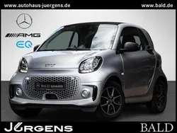 Bodypanels in cool silver (met Gebraucht 2022 Smart ForTwo Electric Drive Coupé | 9.980 € (Fairer Preis)