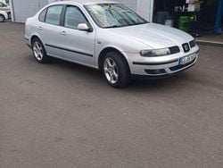 Silber Gebraucht 2000 Seat Toledo Sport Limousine | 2.100 € (Guter Preis)