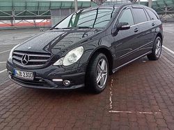 Schwarz Gebraucht 2009 Mercedes R280 Van / Kleinbus | 6.999 € (Etwas zu teuer)