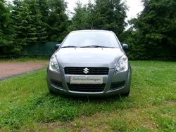 Grau Gebraucht 2012 Suzuki Splash Basic Kleinwagen | 3.200 € (Guter Preis)
