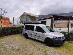 Silber Gebraucht 2015 VW Caddy Maxi Van / Kleinbus | 19.980 €