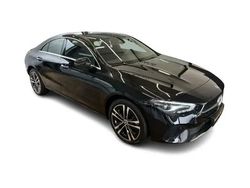 Kosmosschwarz Gebraucht 2024 Mercedes CLA200 Progressive Coupé | 32.489 € (Guter Preis)