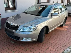 Beige Gebraucht 2010 Skoda Octavia Kombi | 3.550 € (Superpreis)