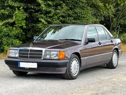 Violet Gebraucht 1990 Mercedes 190 Sportline Limousine | 11.900 €
