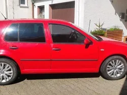 Rot Gebraucht 2000 VW Golf IV Kleinwagen | 3.290 € (Etwas zu teuer)