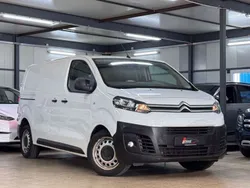 Weiß Gebraucht 2019 Citroën Jumpy Business Class Van / Kleinbus | 14.490 € (Fairer Preis)