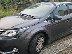Grau Gebraucht 2013 Toyota Avensis Kombi | 4.700 € (Guter Preis)