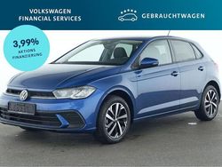 Blau Gebraucht 2022 VW Polo Life Limousine | 18.308 € (Fairer Preis)
