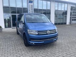 Blau Gebraucht 2019 VW Multivan Highline Van | 45.950 € (Teuer)