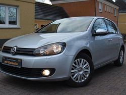 Silber Gebraucht 2009 VW Golf VI Comfortline Limousine | 9.490 € (Etwas zu teuer)