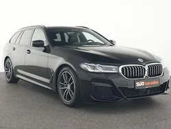 Schwarz Gebraucht 2023 BMW 530 M Sport Kombi | 38.440 € (Fairer Preis)