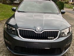 Grau Gebraucht 2015 Skoda Octavia RS Kombi | 14.100 € (Fairer Preis)