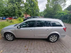 Grau Gebraucht 2019 Opel Astra Edition Kombi | 3.200 € (Superpreis)