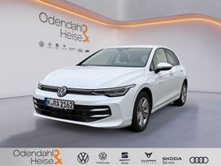 Weiß Gebraucht 2025 VW Golf VIII Life Limousine | 23.980 € (Guter Preis)