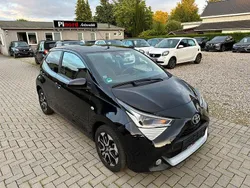 Schwarz Gebraucht 2020 Toyota Aygo Play Kleinwagen | 13.500 € (Fairer Preis)