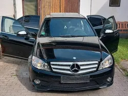 Schwarz Gebraucht 2007 Mercedes C200 Avantgarde Limousine | 9.999 €