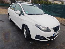 Weiß Gebraucht 2012 Seat Ibiza ST Reference Kombi | 3.050 € (Fairer Preis)