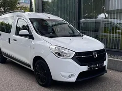 Weiß Gebraucht 2018 Dacia Dokker Comfort Van | 9.900 € (Fairer Preis)