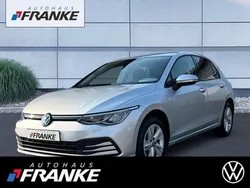 Silber Gebraucht 2023 VW Golf VIII Limousine | 23.719 € (Guter Preis)