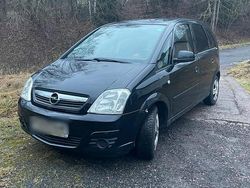Schwarz Gebraucht 2009 Opel Meriva Van / Kleinbus | 2.900 € (Fairer Preis)