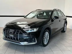 Schwarz (metallic) Gebraucht 2023 Audi A4 Allroad Sport Kombi | 31.789 € (Guter Preis)