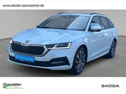 Weiss Gebraucht 2022 Skoda Octavia Ambition Kombi | 25.980 € (Fairer Preis)