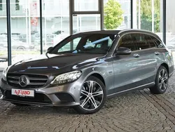 Grau Gebraucht 2019 Mercedes C300e Avantgarde Kombi | 24.990 € (Fairer Preis)