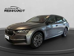 Grau Neu 2025 Skoda Octavia Selection Kombi | 33.490 € (Etwas zu teuer)