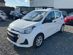 Weiß Gebraucht 2019 Hyundai i10 Select Kleinwagen | 8.900 € (Fairer Preis)