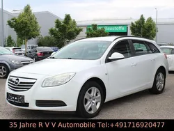 Schneeweiss/summitwhite/arctic Gebraucht 2009 Opel Insignia Selection Kombi | 3.500 € (Guter Preis)