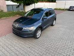 Grau Gebraucht 2019 Skoda Karoq SUV | 16.990 € (Fairer Preis)