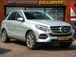 Iridium silver metallic fini Gebraucht 2015 Mercedes GLE500 SUV | 26.757 €