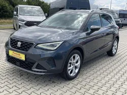 Magneticgrau metallic dach sc Gebraucht 2024 Seat Arona FR SUV | 22.690 € (Fairer Preis)