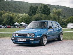 Blau Gebraucht 1988 VW Golf II Kleinwagen | 10.000 €