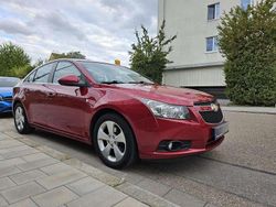 Rot Gebraucht 2010 Chevrolet Cruze LT Limousine | 2.950 € (Fairer Preis)
