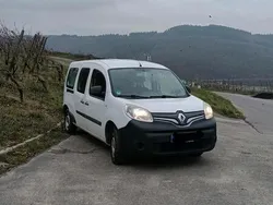 Weiß Gebraucht 2015 Renault Kangoo Van / Kleinbus | 8.600 € (Fairer Preis)