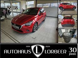 Rot Gebraucht 2016 Mazda 2 | 10.990 €