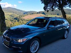 Grau Gebraucht 2014 BMW 320 Luxury Line Kombi | 10.450 € (Guter Preis)