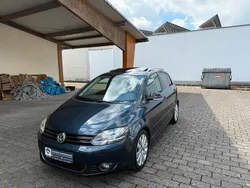 Blau Gebraucht 2011 VW Golf Plus Cross Style Van / Kleinbus | 5.990 € (Etwas zu teuer)