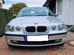 Silber Gebraucht 2003 BMW 316 Compact Kleinwagen | 1.600 € (Fairer Preis)