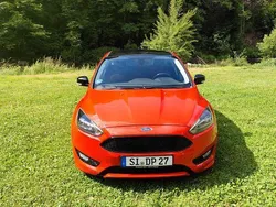 Rot Gebraucht 2016 Ford Focus Sport Limousine | 7.500 € (Superpreis)