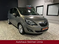 Braun Gebraucht 2013 Opel Meriva Van / Kleinbus | 2.990 € (Superpreis)
